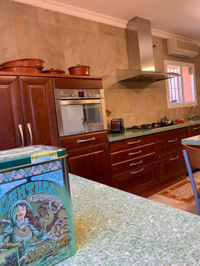 Chalet Con Piscina A 50 M De La Playa . Марбелья Экстерьер фото